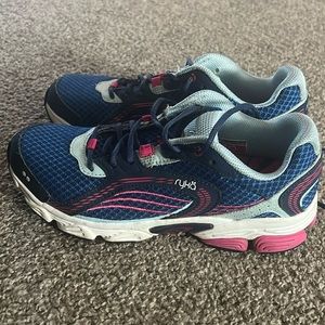 Womens Ryka tennis shoes